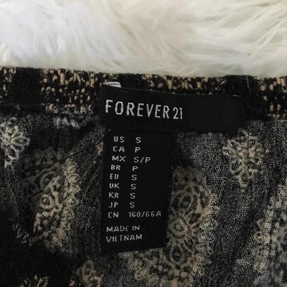 Forever 21 Aztec Print Strapless Romper - Picture 2 of 4